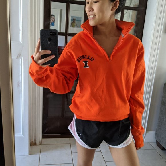 Champions Sweather | UIllinois Quarter-Zip - Picture 5 of 5